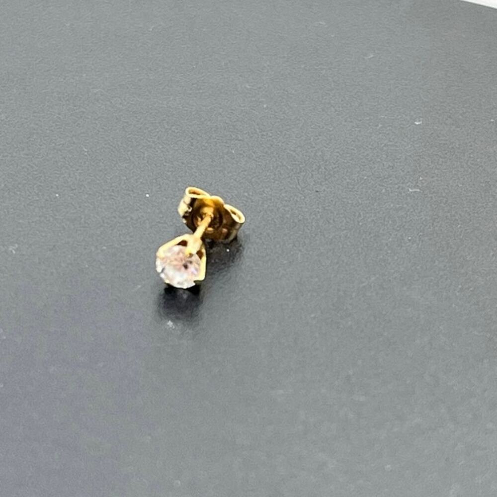 INV Designer 14k Yellow Gold CZ Round Solitaire Stud Earring‎ *Single